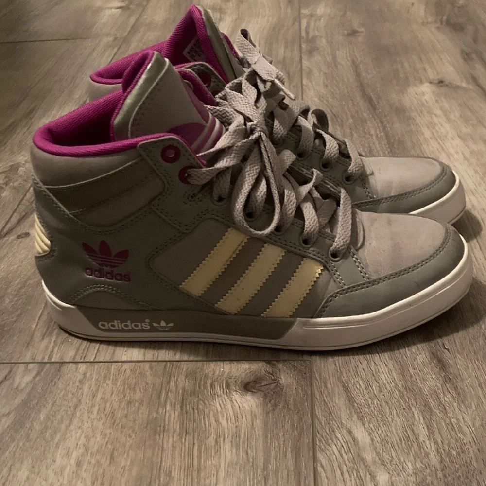 Adidas High-Top Sneakers - Gray and Purple - Picture 3 of 7